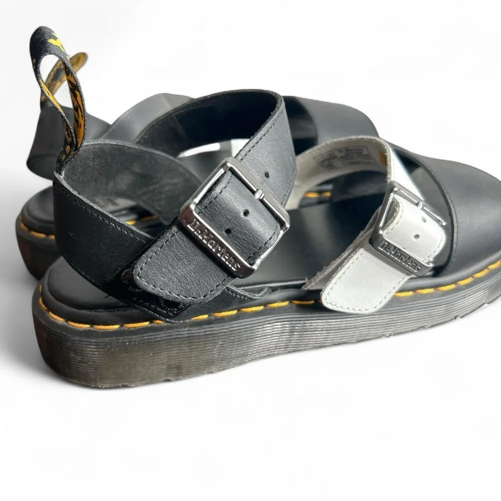 Dr. Martens Men’s Gryphon Black and White Leather Strap Sandals size 12